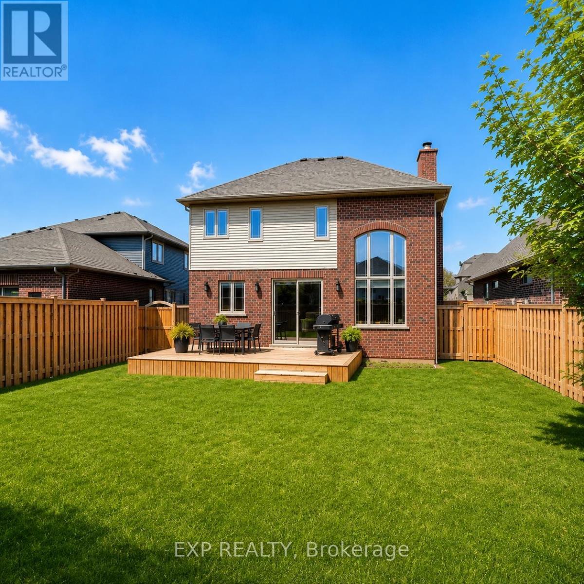 157 Ridgeview Drive, Mapleton, ON - Outdoor With Deck Patio Veranda