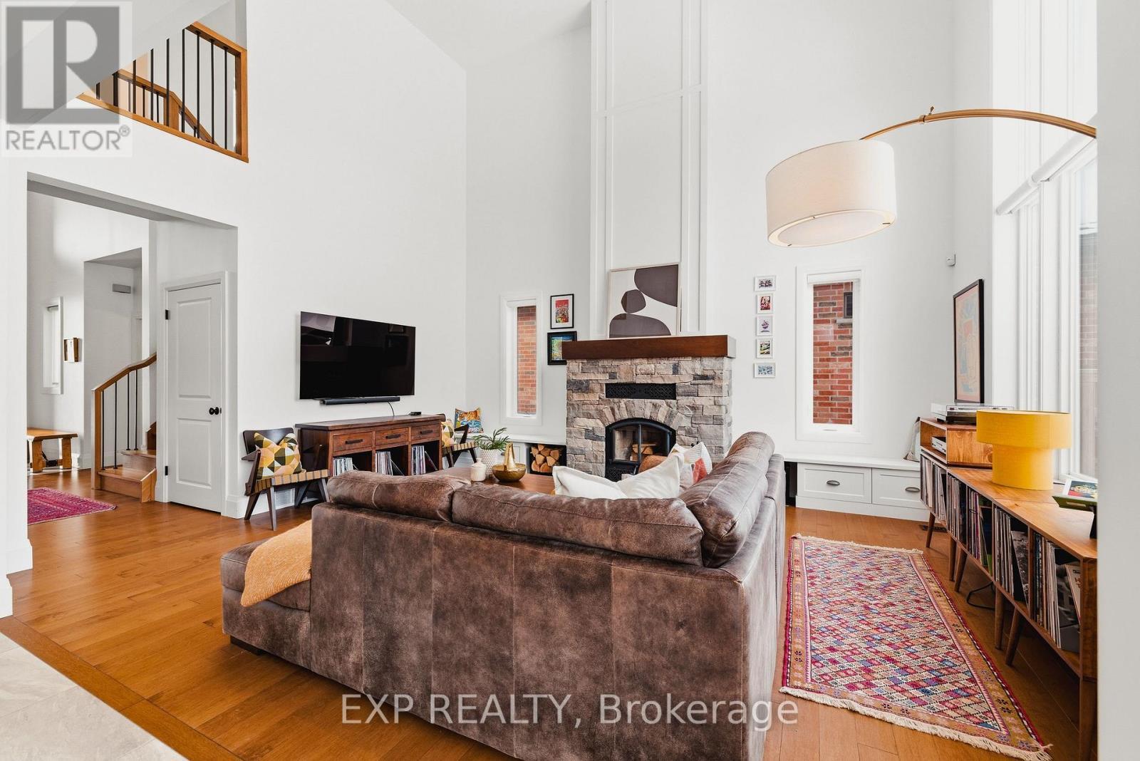 157 Ridgeview Drive, Mapleton, ON - Indoor Photo Showing Living Room With Fireplace