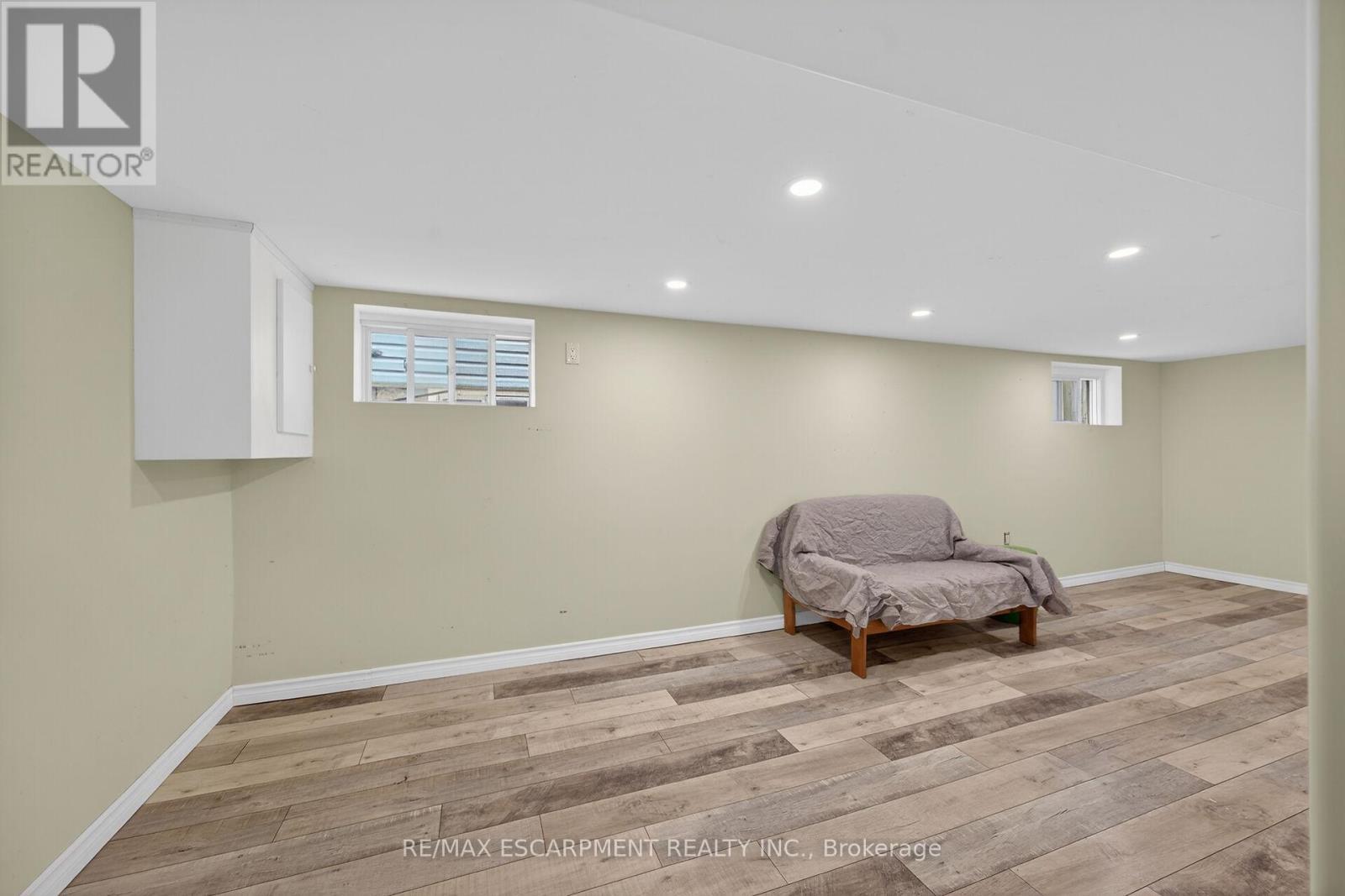 190 Campbell Avenue, Hamilton, ON - Indoor