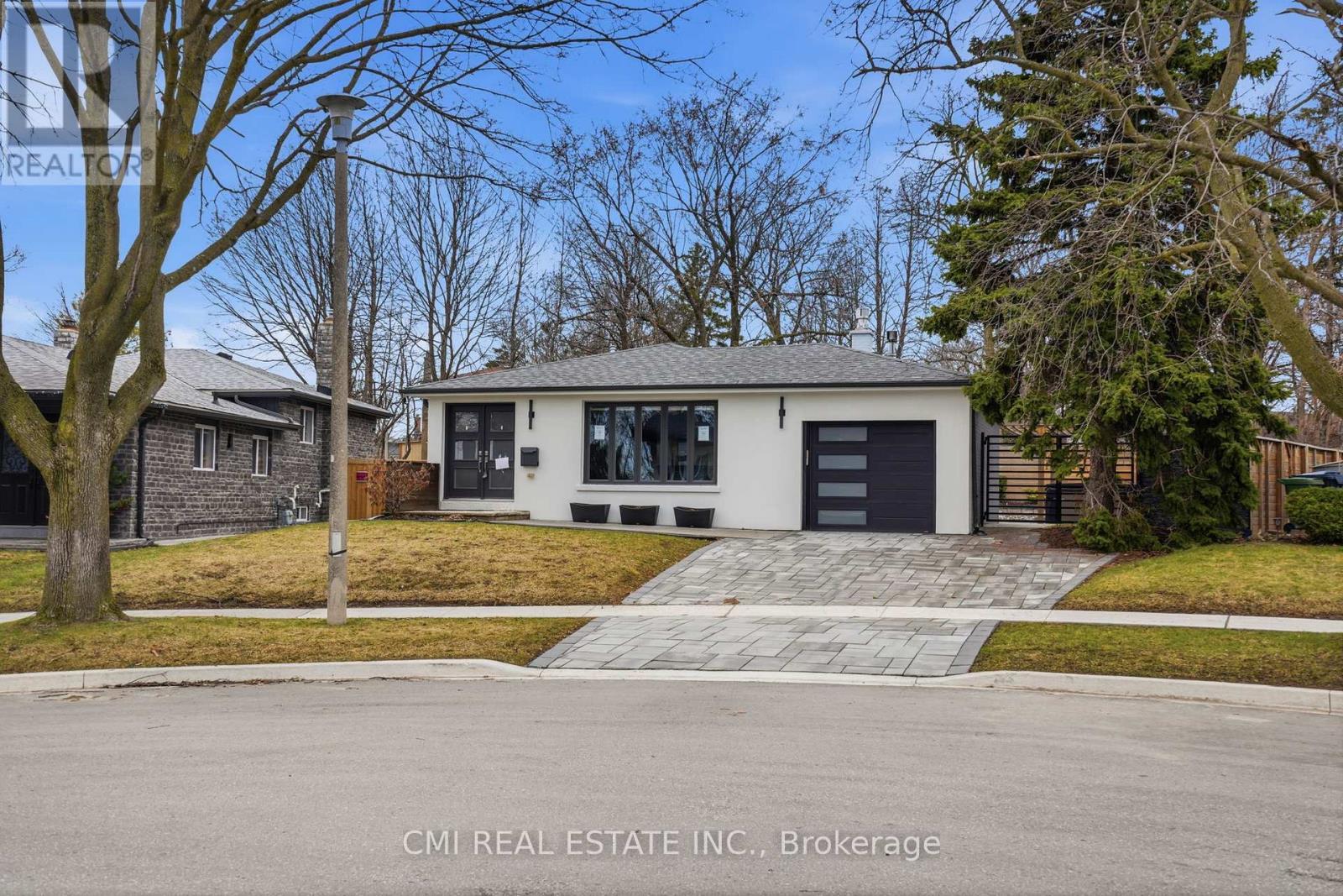 23 Logstone Crescent, Toronto, ON - Outdoor