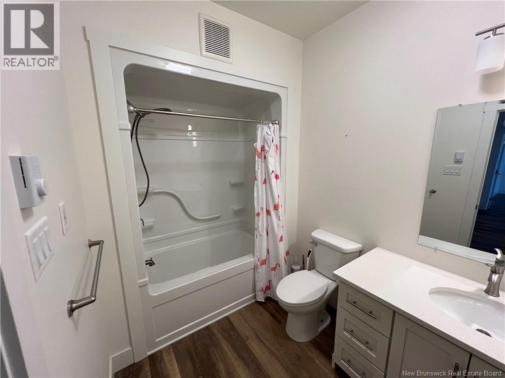 Bathroom - 54 Hampton Road Unit# 206, Rothesay, NB - Indoor Photo Showing Bathroom