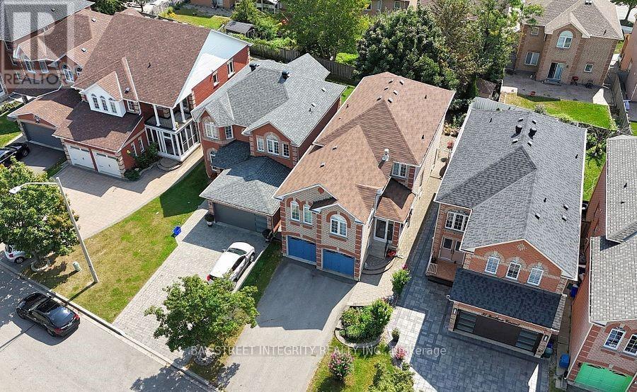 Lower 37 Sandham Crescent, Markham, ON - Outdoor