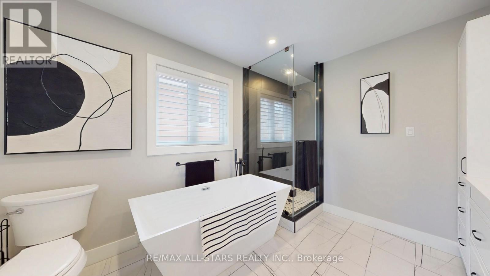 9 Confederation Drive, Uxbridge, ON - Indoor Photo Showing Bathroom