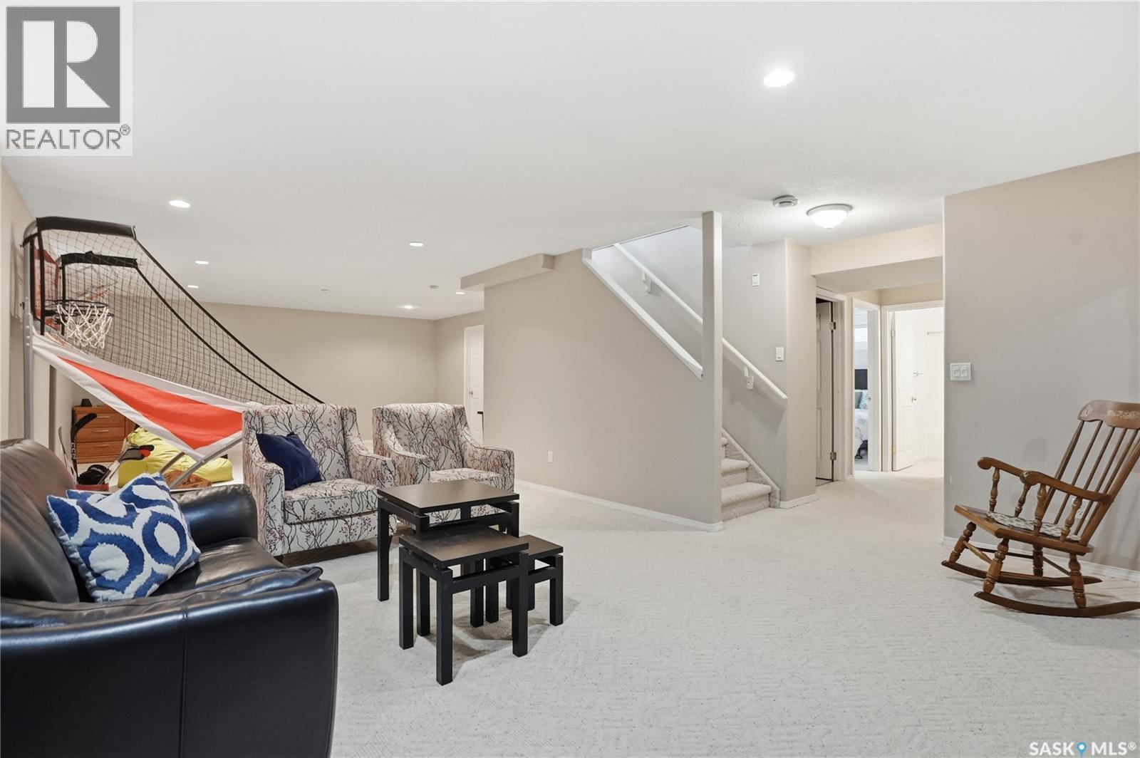 523 Pobran Crescent, Saskatoon, SK - Indoor Photo Showing Other Room