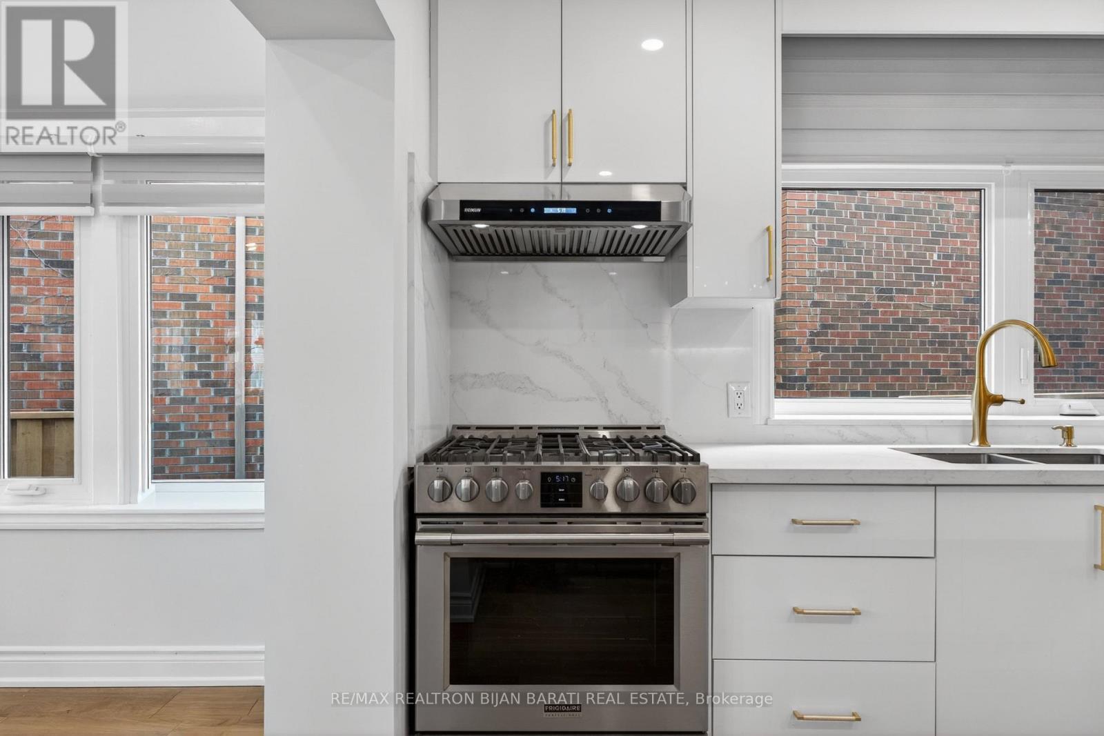 1 Wanless Crescent, Toronto, ON - Indoor Photo Showing Kitchen With Double Sink