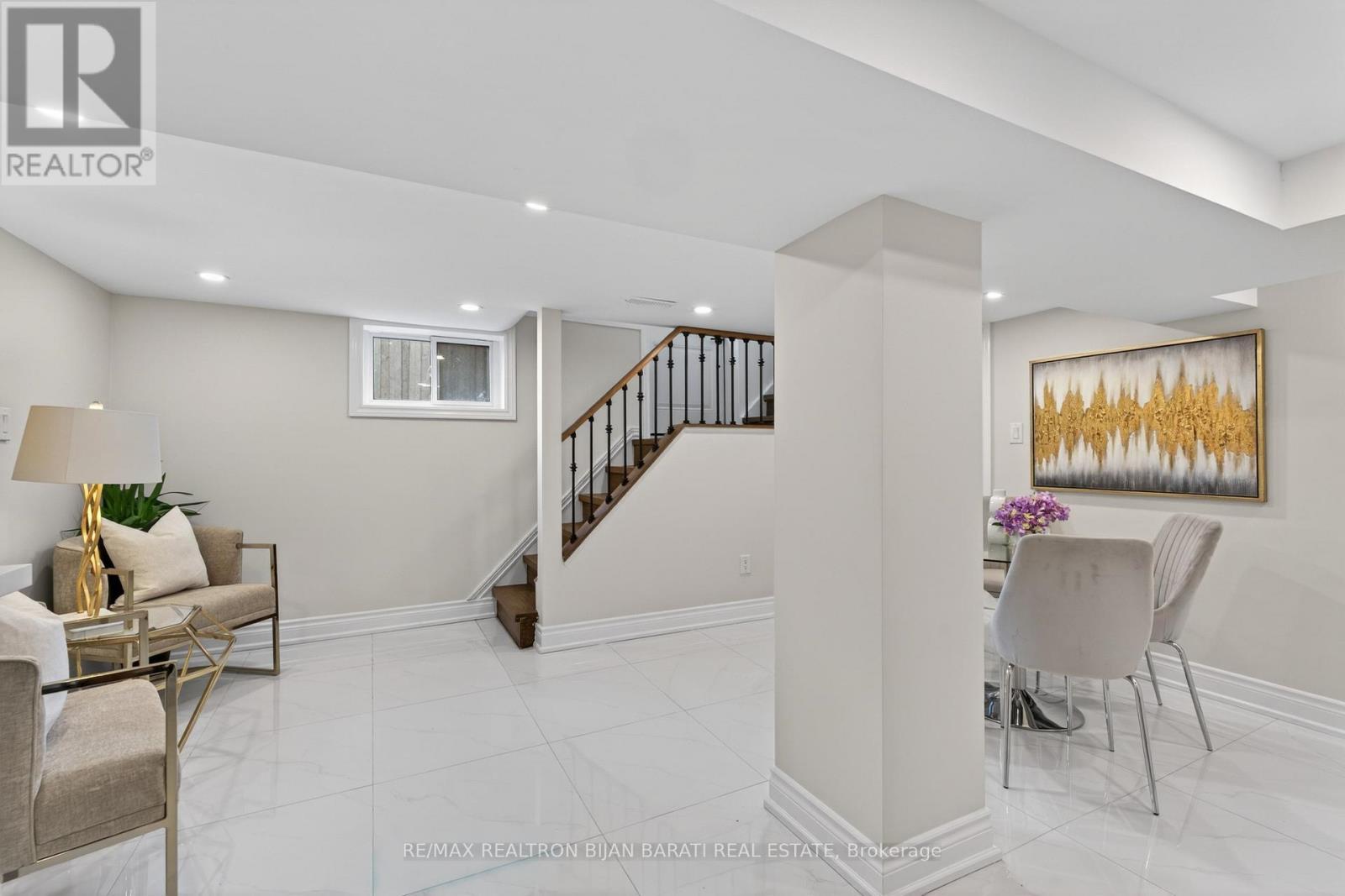 1 Wanless Crescent, Toronto, ON - Indoor