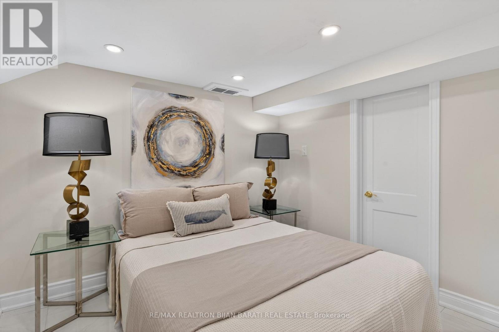 1 Wanless Crescent, Toronto, ON - Indoor Photo Showing Bedroom
