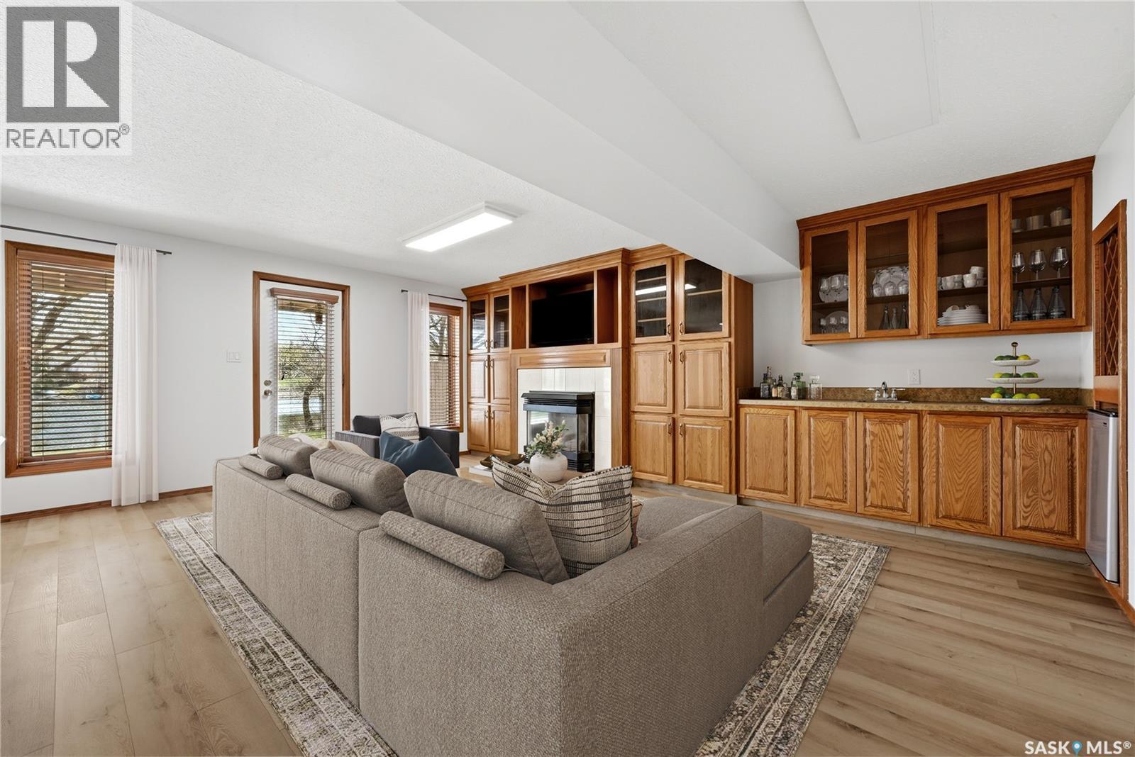1535 Lee Grayson Crescent N, Regina, SK - Indoor With Fireplace