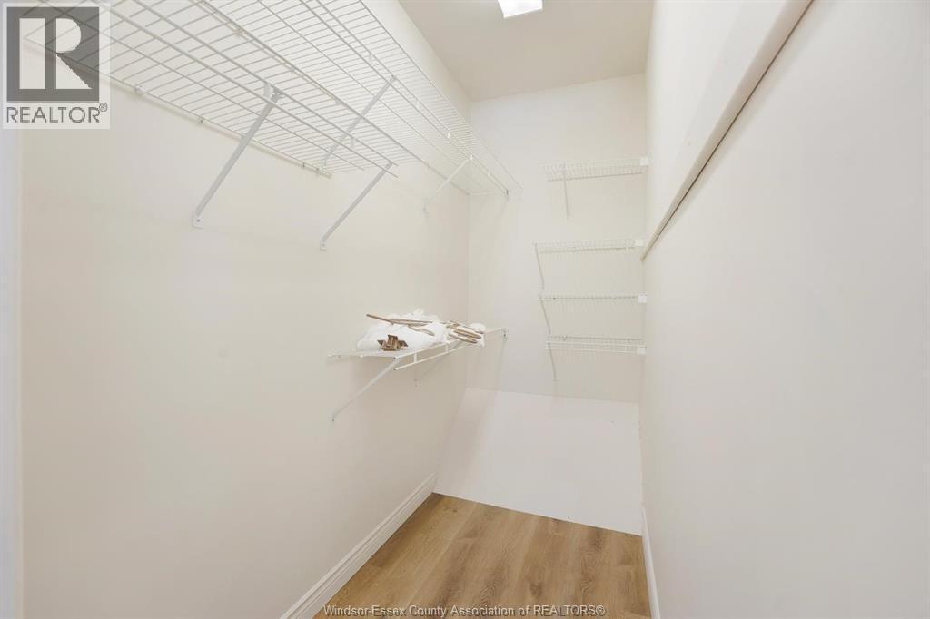 235 Southwind, Tecumseh, ON - Indoor With Storage