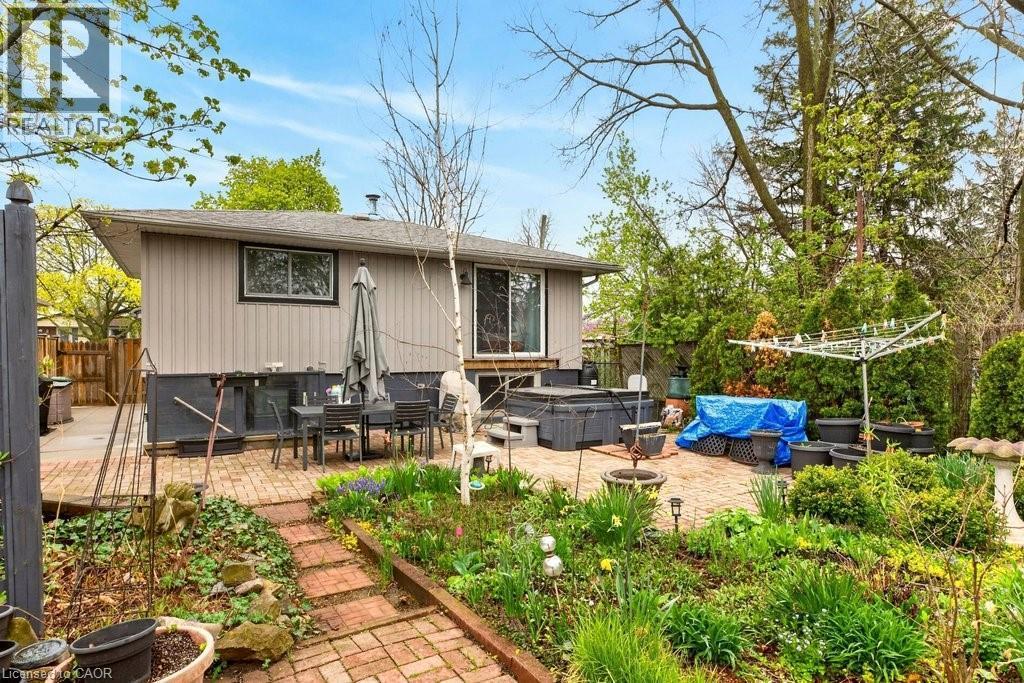 161 Manning Avenue, Hamilton, ON - Outdoor