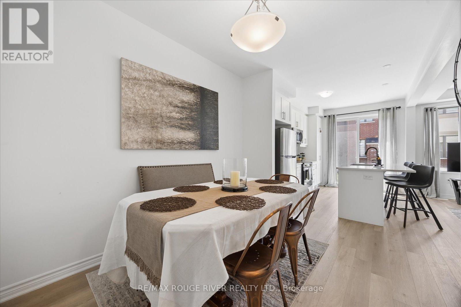 3058 Sideline 16, Pickering, ON - Indoor Photo Showing Dining Room