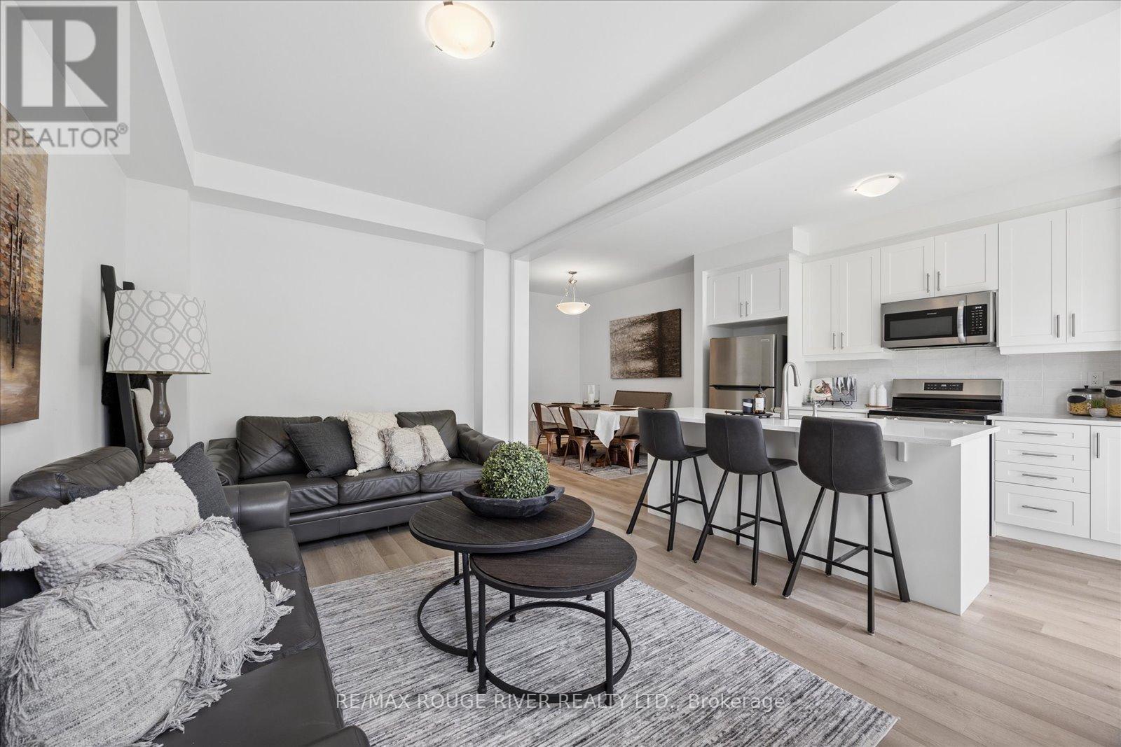 3058 Sideline 16, Pickering, ON - Indoor