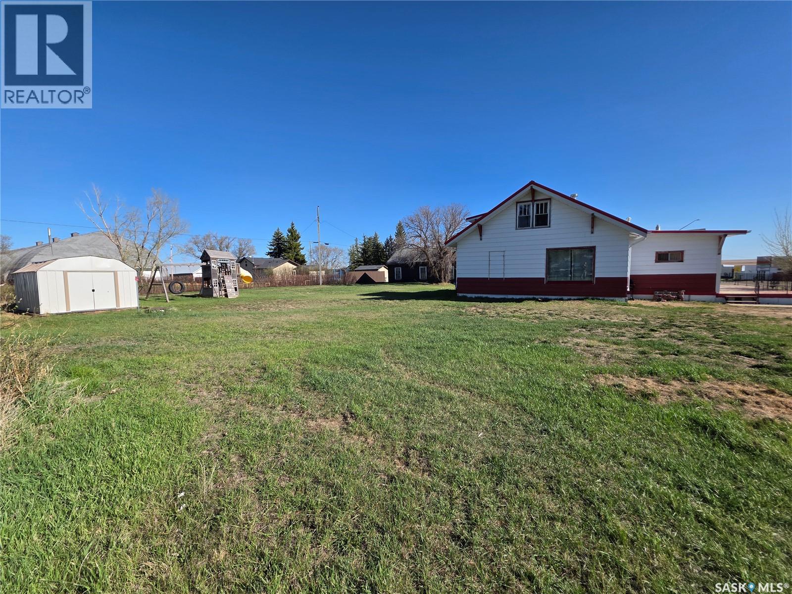 111 Warwick Street, Neville, SK - Outdoor