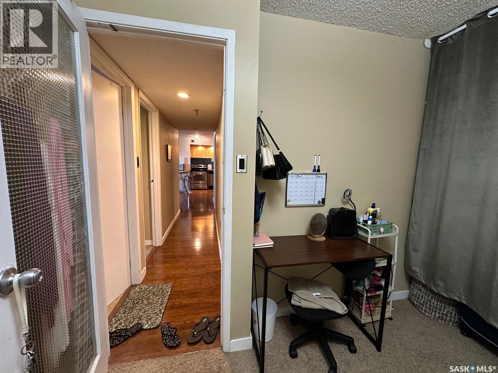 904 405 5Th Avenue N, Saskatoon, SK - Indoor