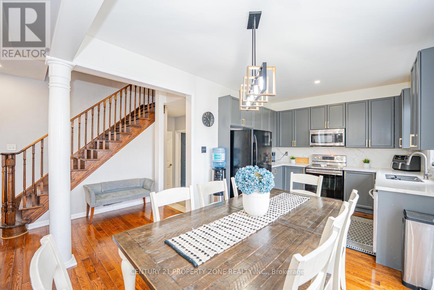 804 Ormond Drive, Oshawa, ON - Indoor Photo Showing Kitchen