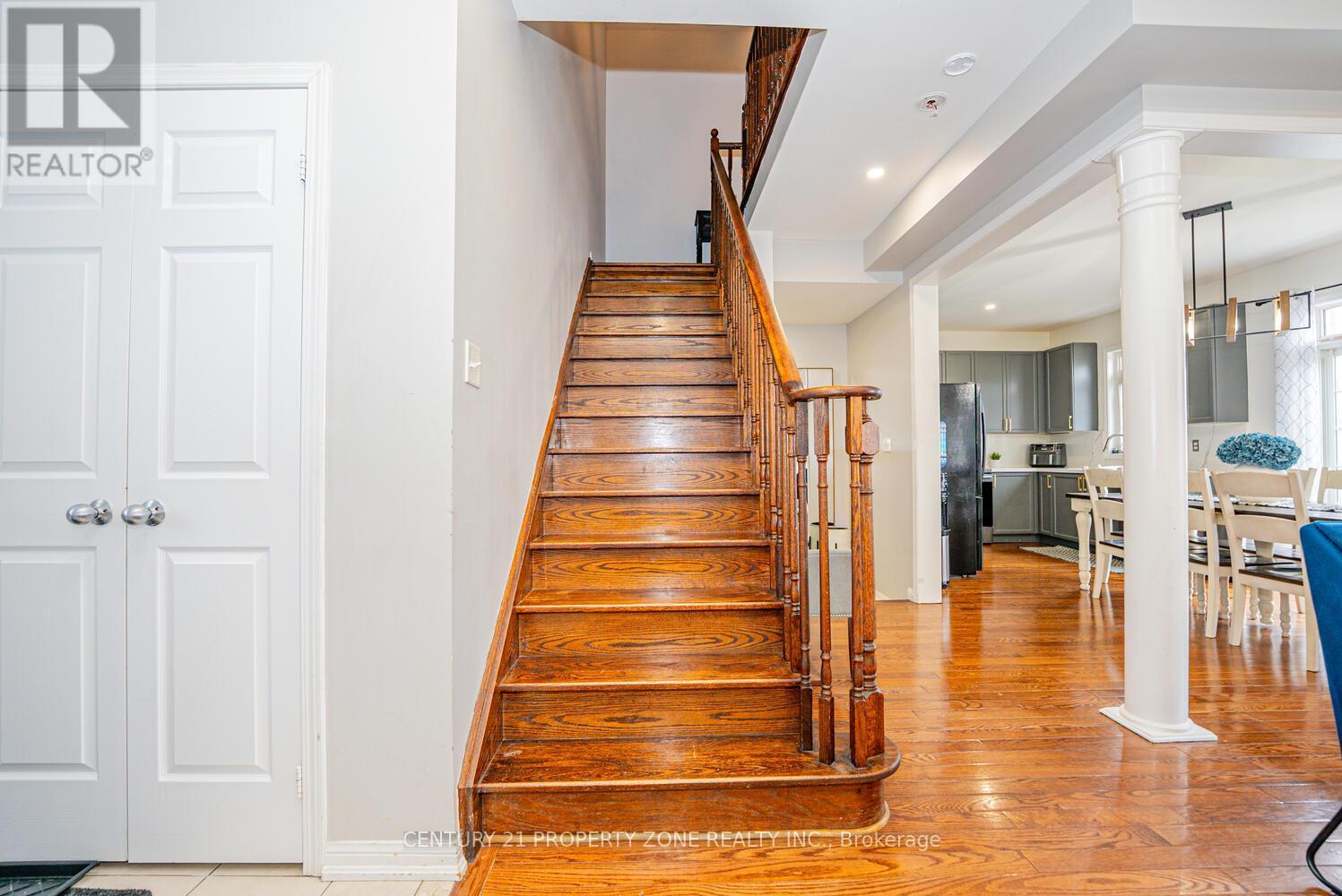 804 Ormond Drive, Oshawa, ON - Indoor Photo Showing Other Room