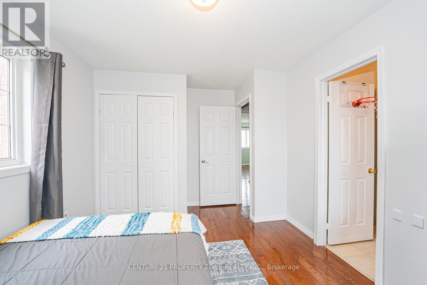 804 Ormond Drive, Oshawa, ON - Indoor Photo Showing Bedroom