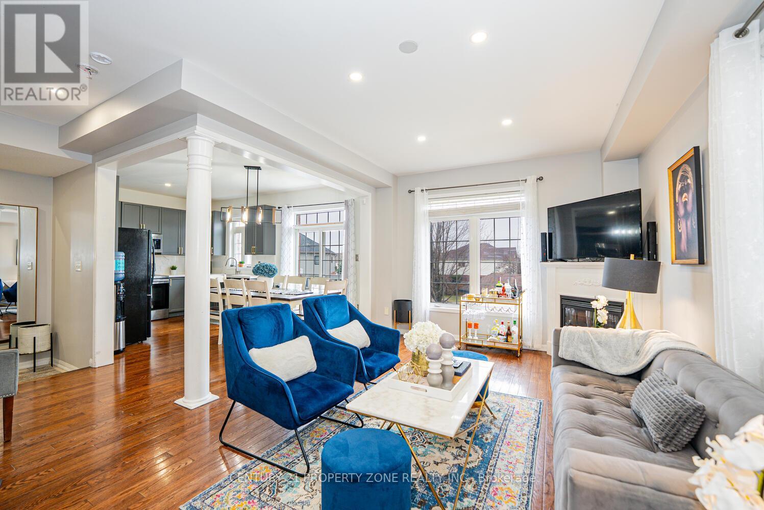 804 Ormond Drive, Oshawa, ON - Indoor Photo Showing Living Room With Fireplace