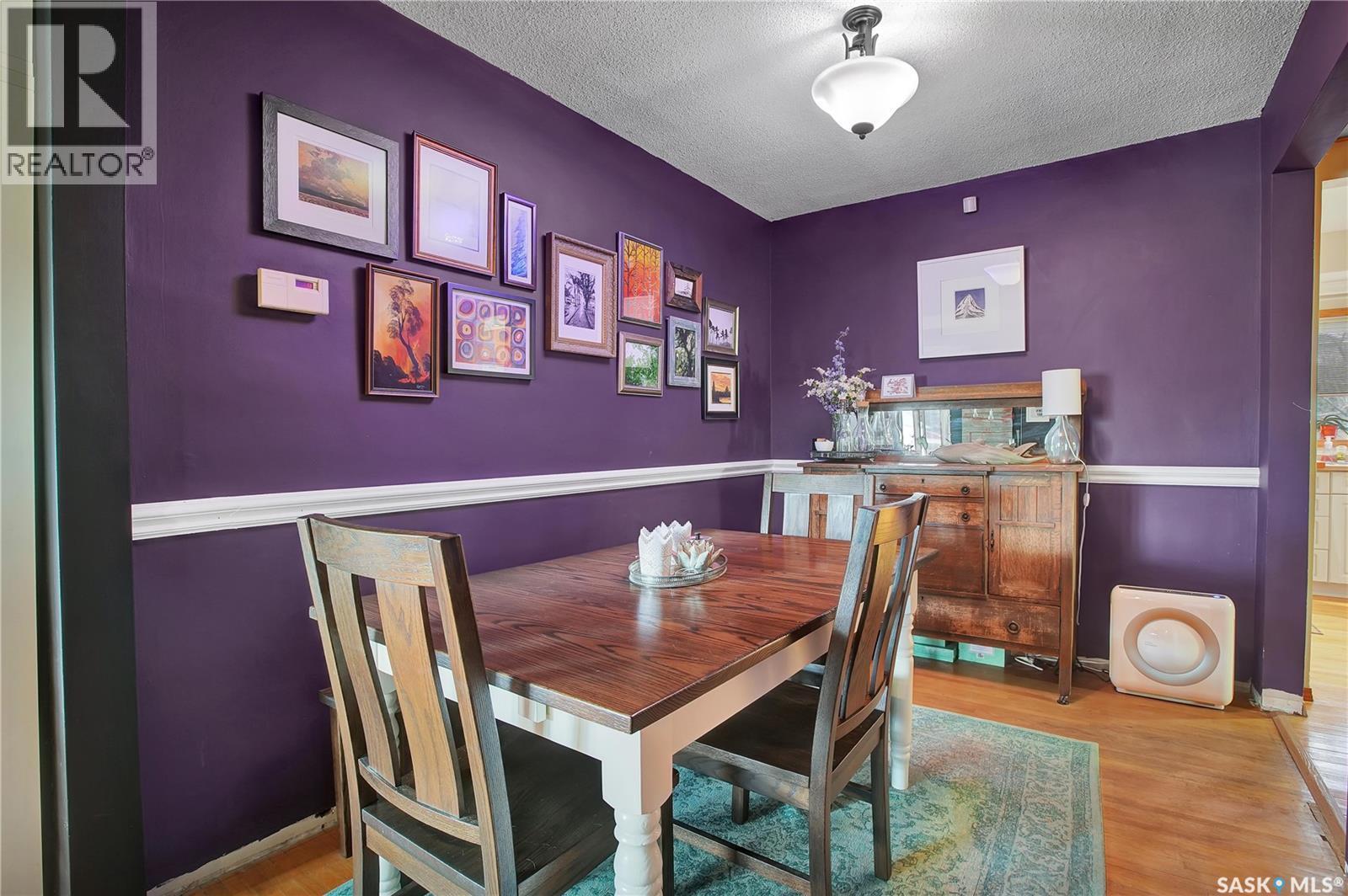 635 4Th Street E, Saskatoon, SK - Indoor Photo Showing Dining Room
