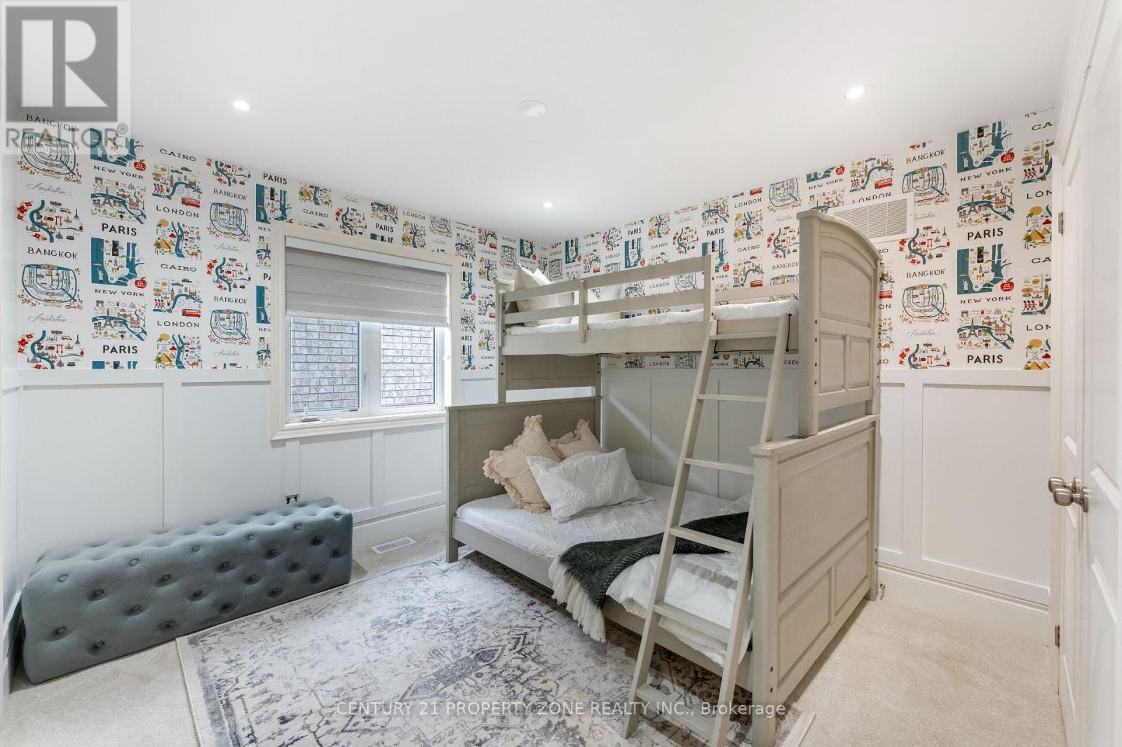 104 Clockwork Drive, Brampton, ON - Indoor