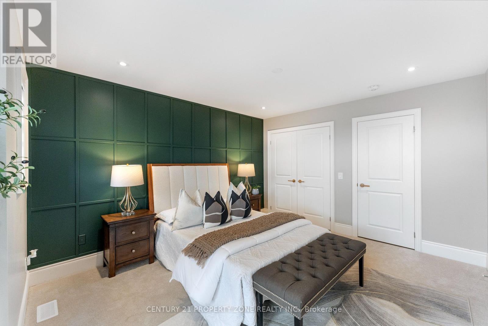 104 Clockwork Drive, Brampton, ON - Indoor Photo Showing Bedroom