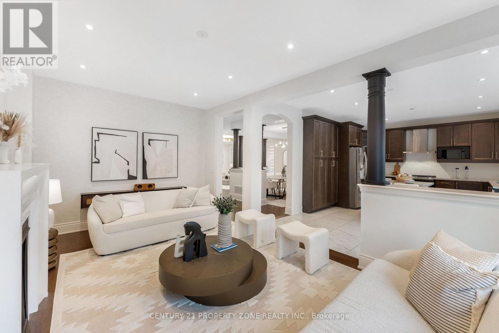 104 Clockwork Drive, Brampton, ON - Indoor Photo Showing Other Room