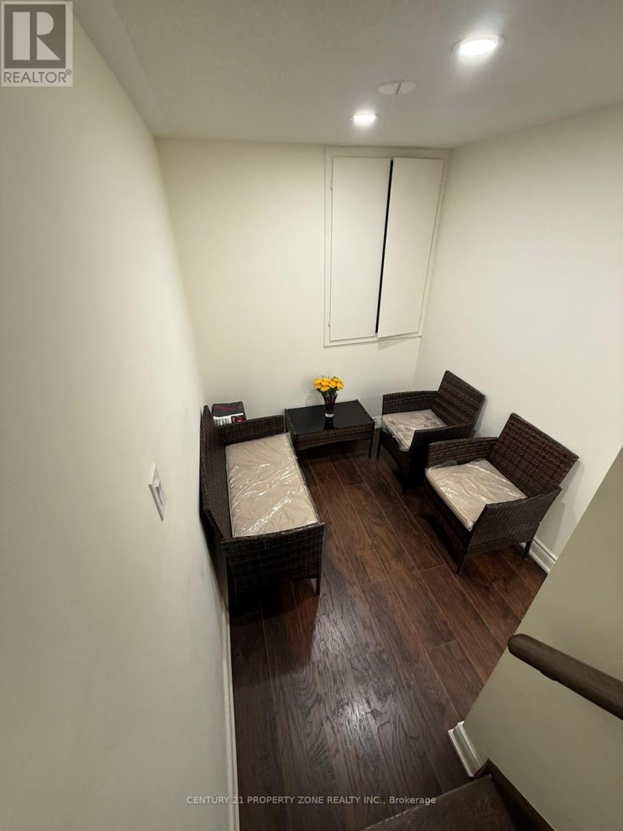 321 Aspendale Crescent, Mississauga, ON - Indoor