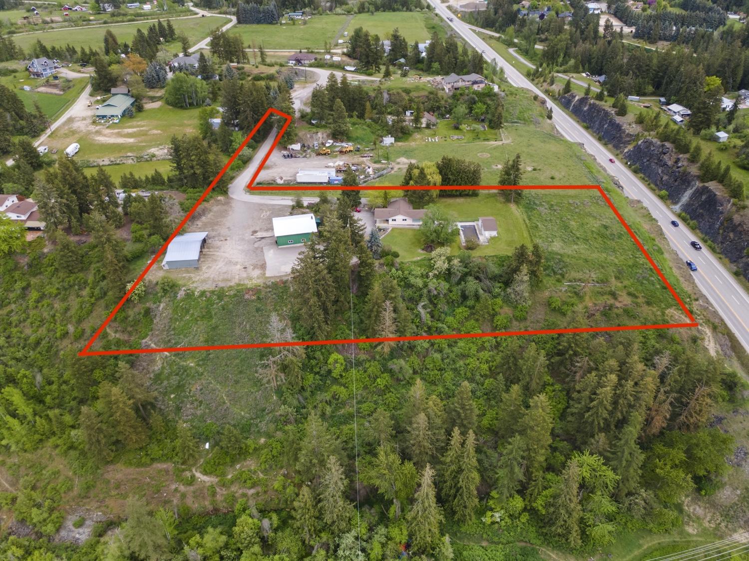 425 Ash Road, Creston, BC - Outdoor With View