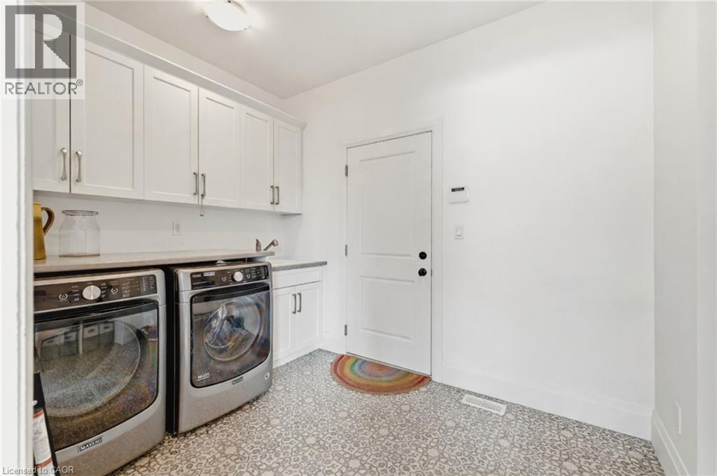 157 Ridgeview Drive, Drayton, ON - Indoor Photo Showing Laundry Room