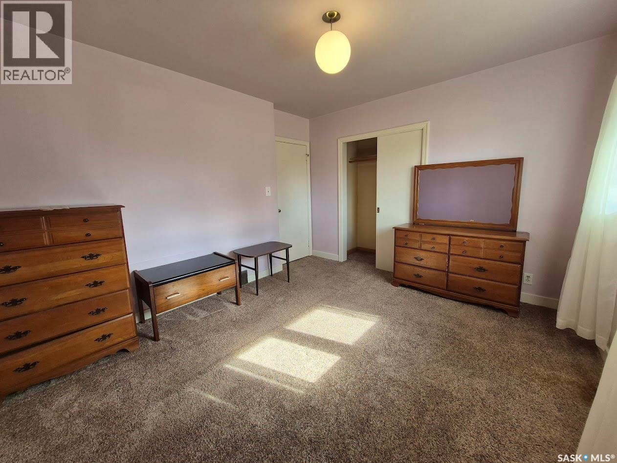 203 4Th Avenue S, Yorkton, SK - Indoor Photo Showing Bedroom