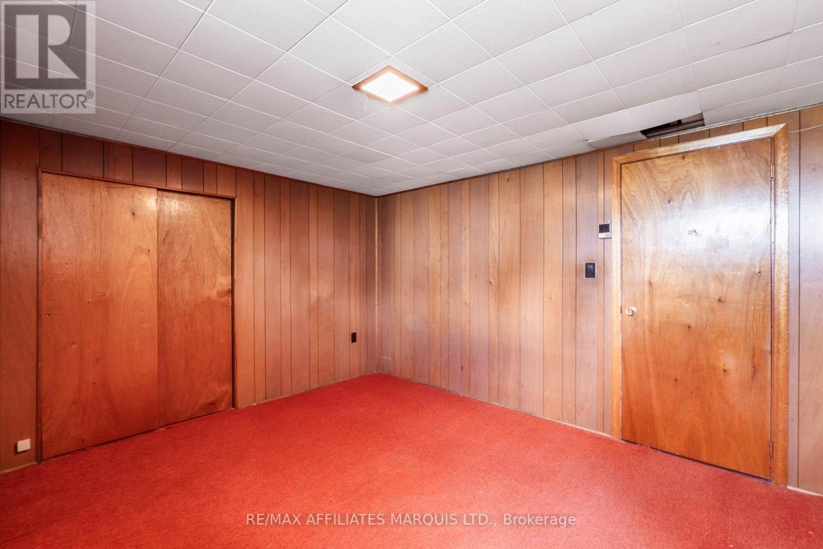 1009 Leonard Avenue, Cornwall, ON - Indoor Photo Showing Other Room