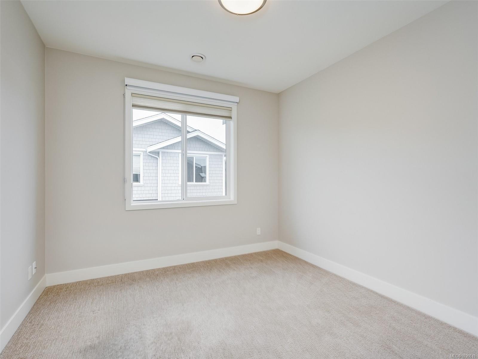 4-10490 Resthaven Dr, Sidney, BC
