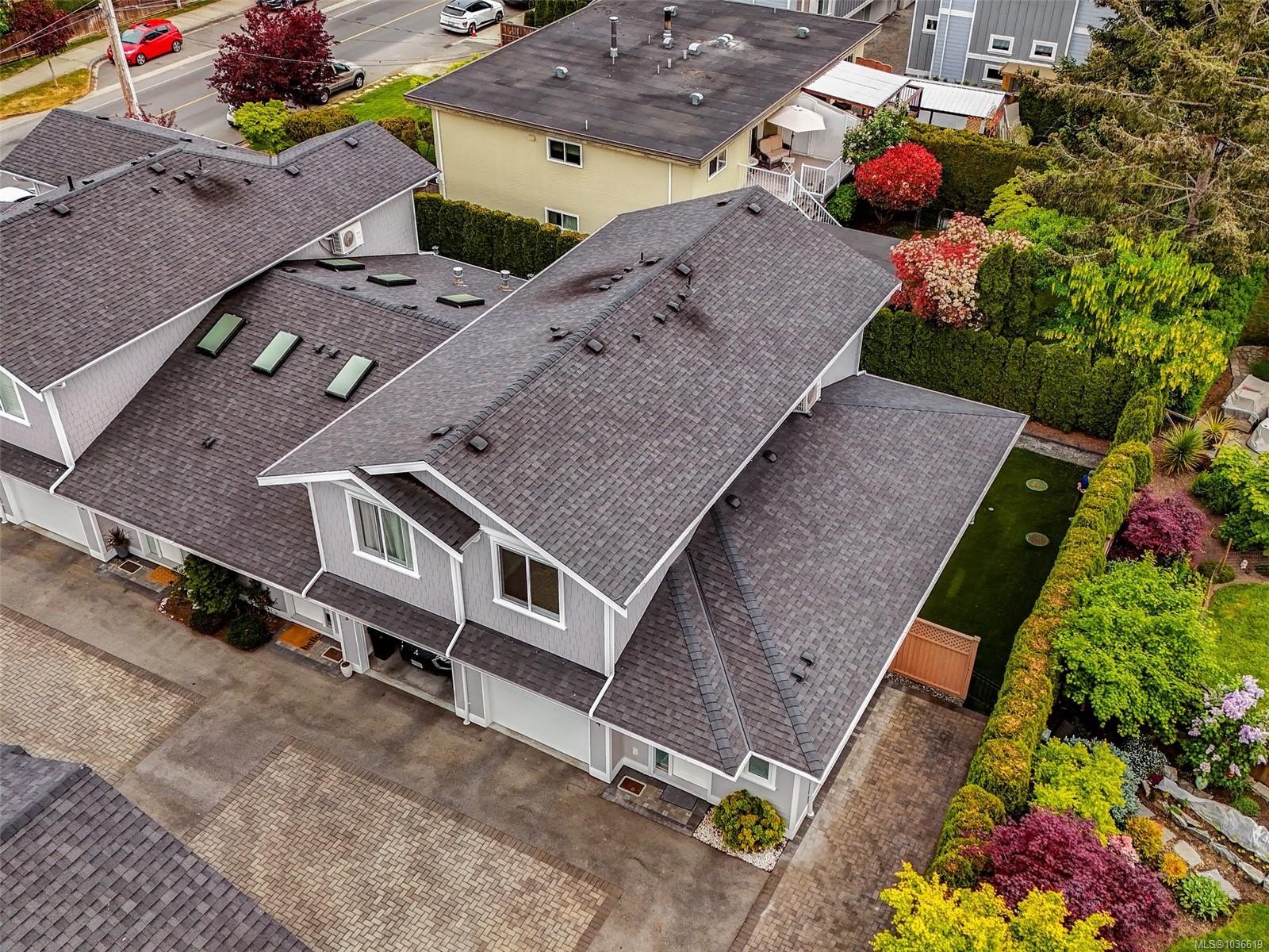 4-10490 Resthaven Dr, Sidney, BC