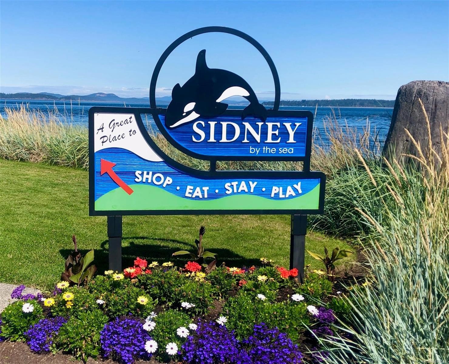 4-10490 Resthaven Dr, Sidney, BC