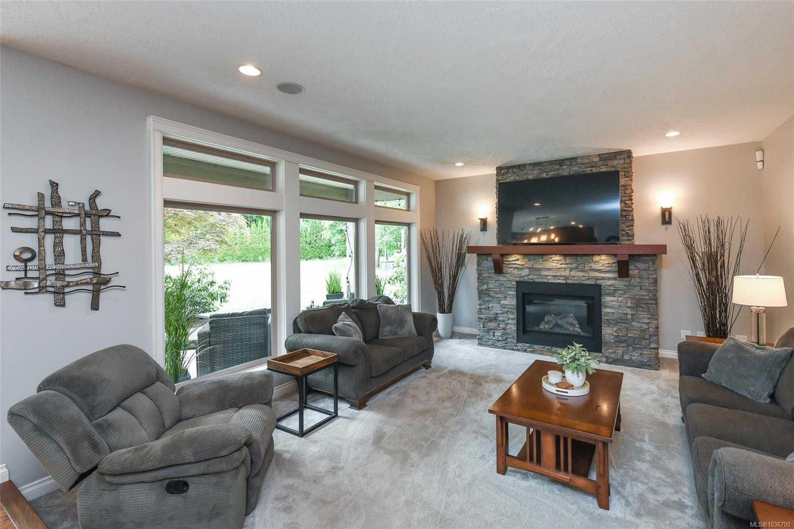 1331 Hudson Rd, Comox, BC