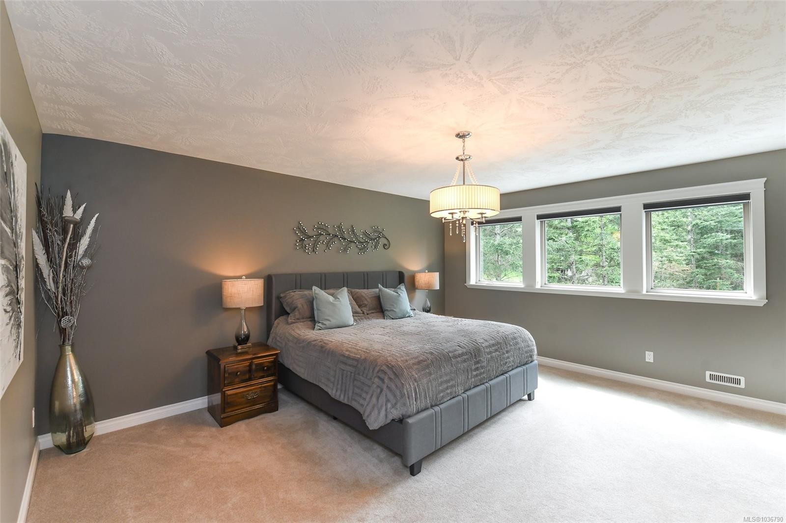 1331 Hudson Rd, Comox, BC