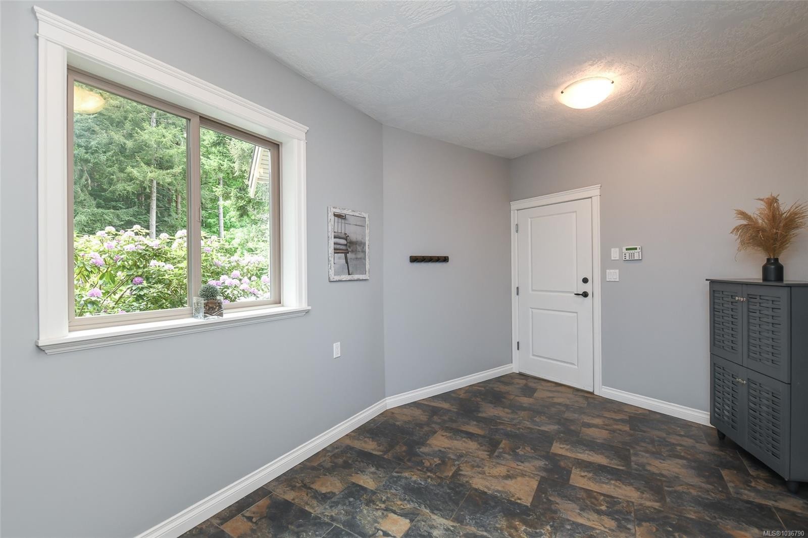 1331 Hudson Rd, Comox, BC