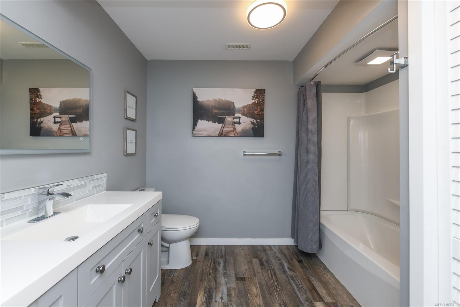 1331 Hudson Rd, Comox, BC