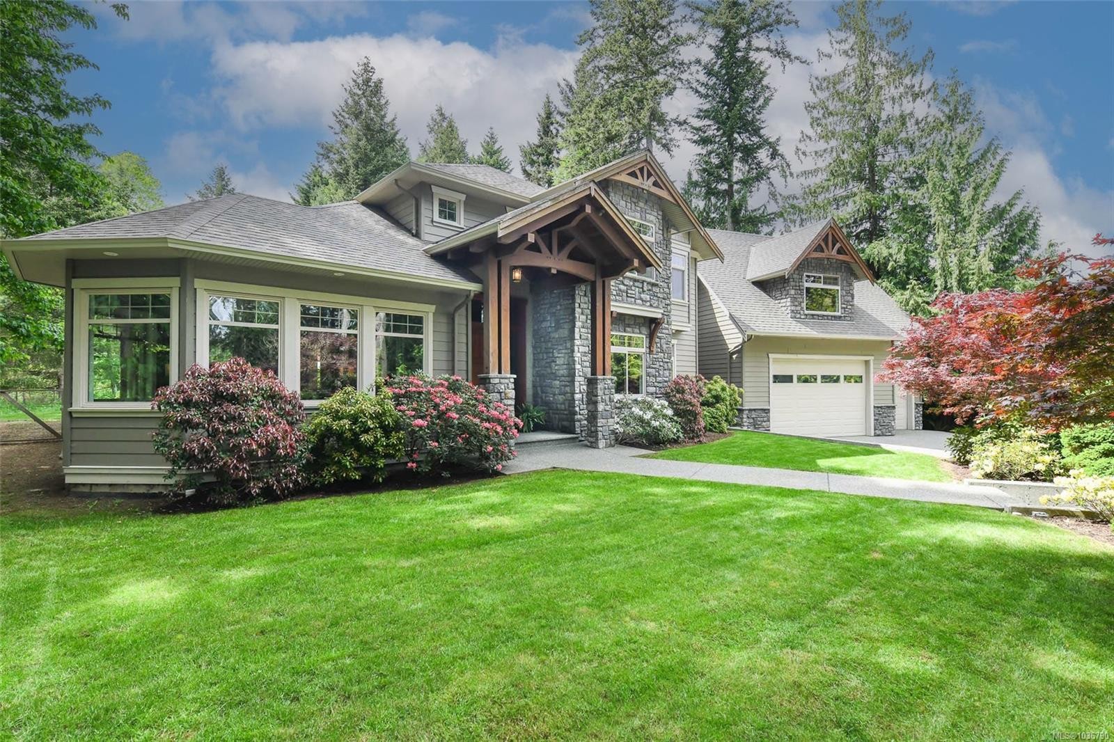 1331 Hudson Rd, Comox, BC