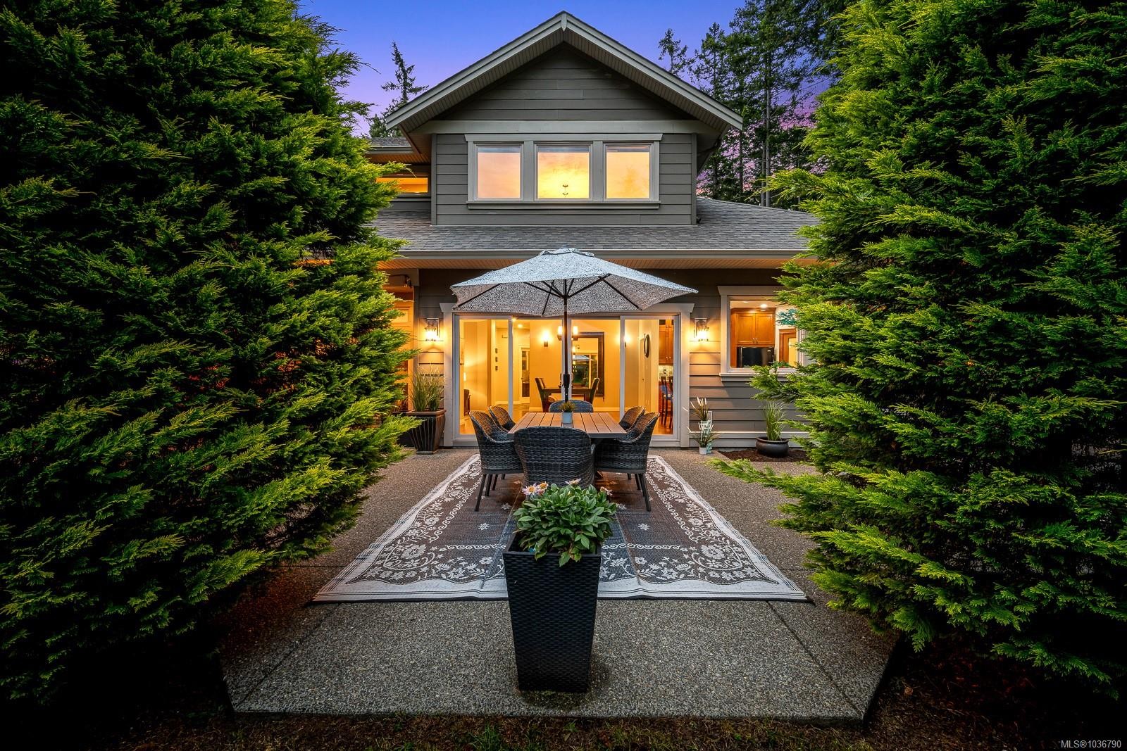 1331 Hudson Rd, Comox, BC