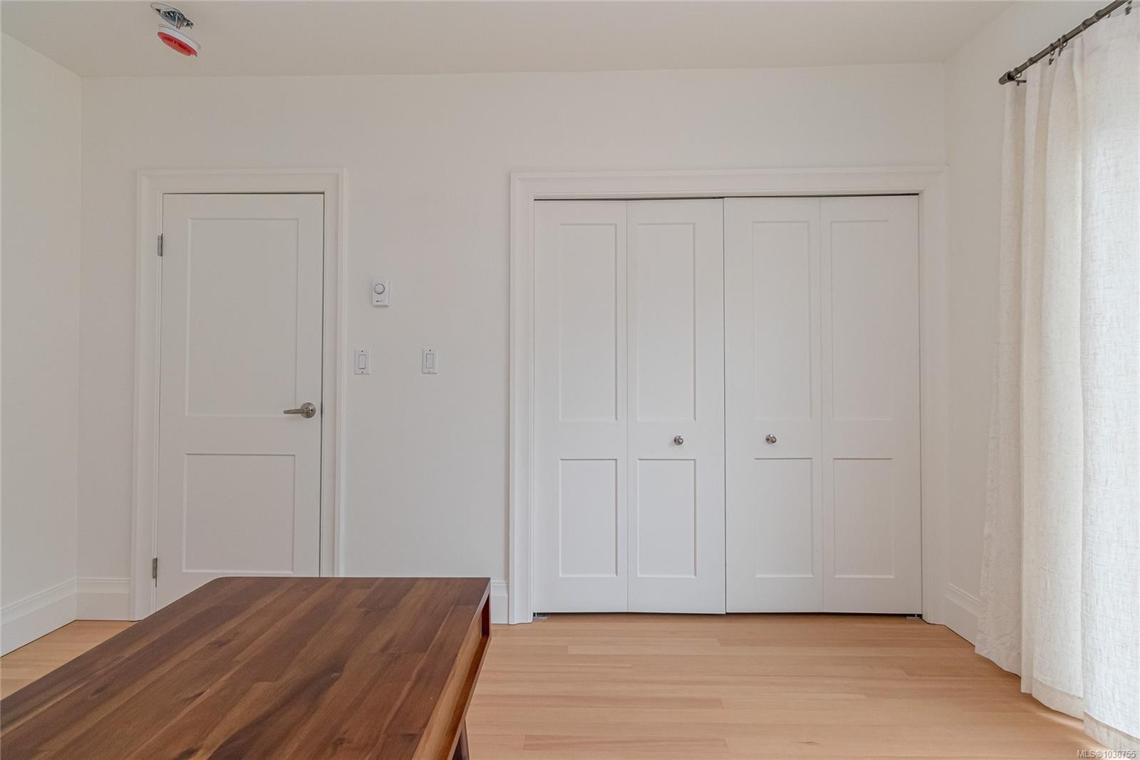 4906 Cordova Bay Rd, Saanich, BC