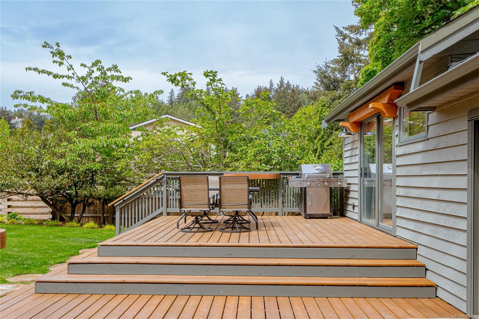 4906 Cordova Bay Rd, Saanich, BC