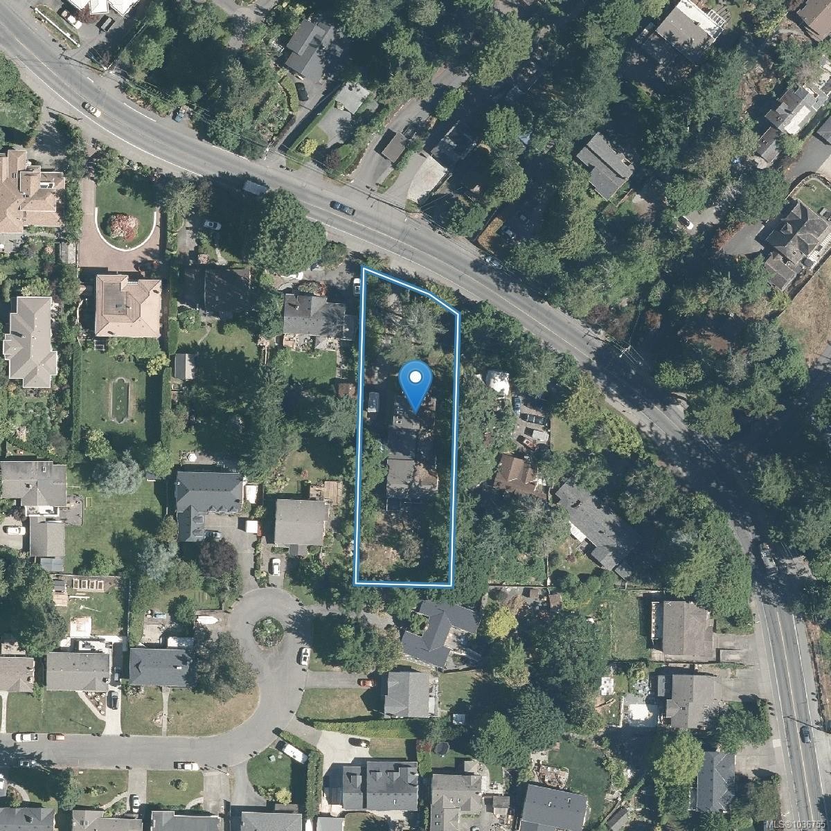 4906 Cordova Bay Rd, Saanich, BC