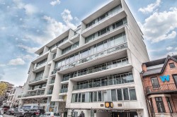 306-75 Portland Street Toronto, ON M5V 2M9