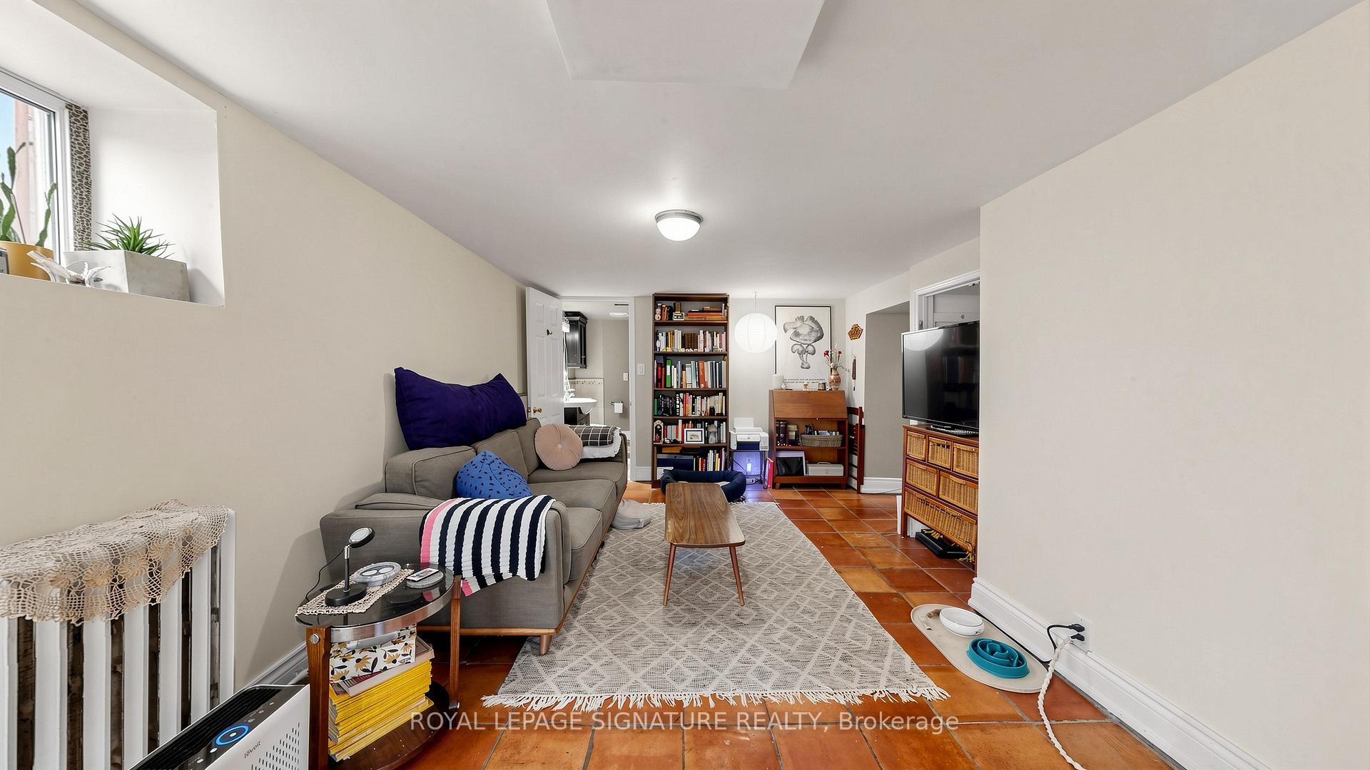 132 Marion Street, Toronto, ON - Indoor Photo Showing Other Room