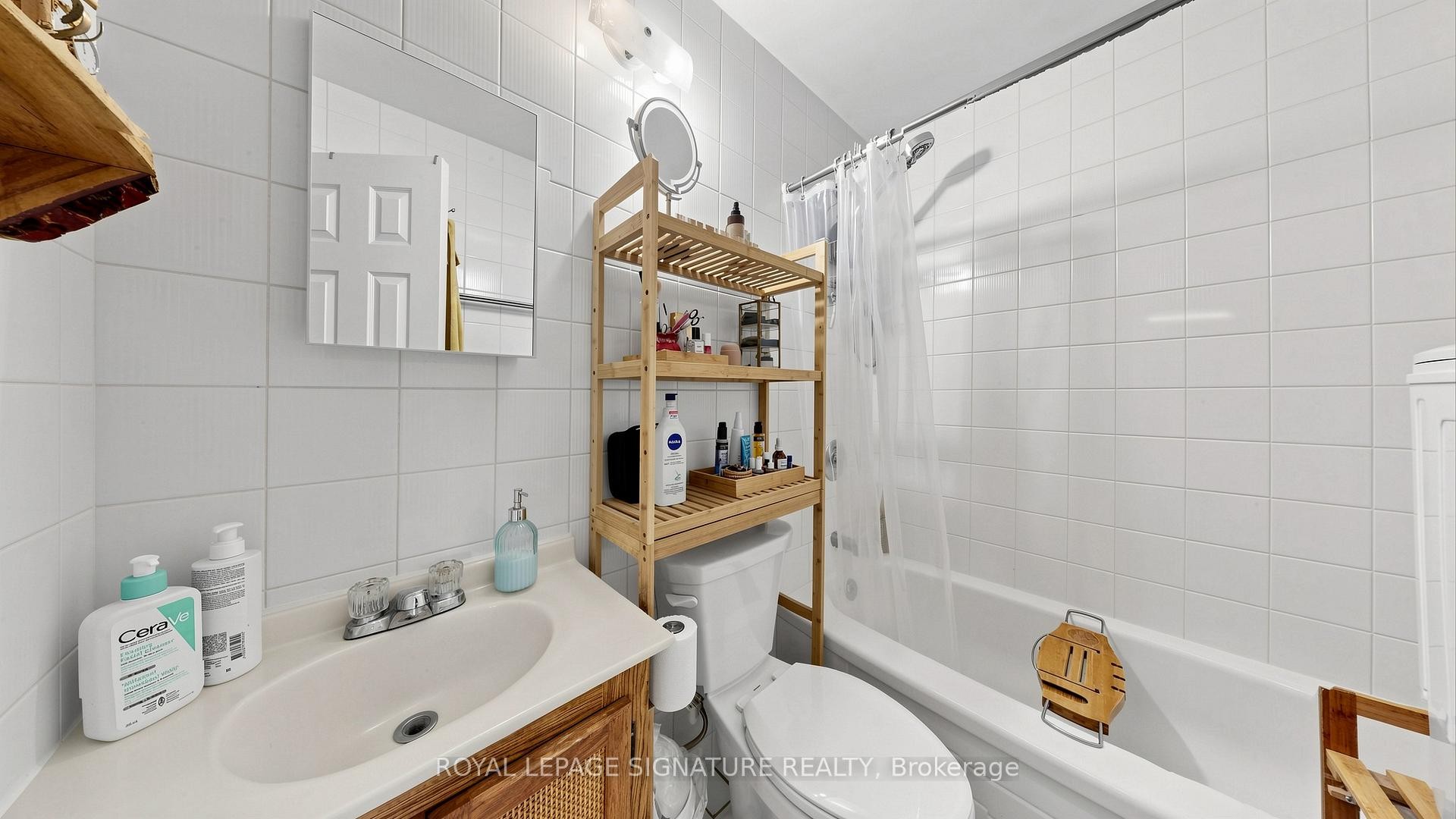 132 Marion Street, Toronto, ON - Indoor Photo Showing Bathroom