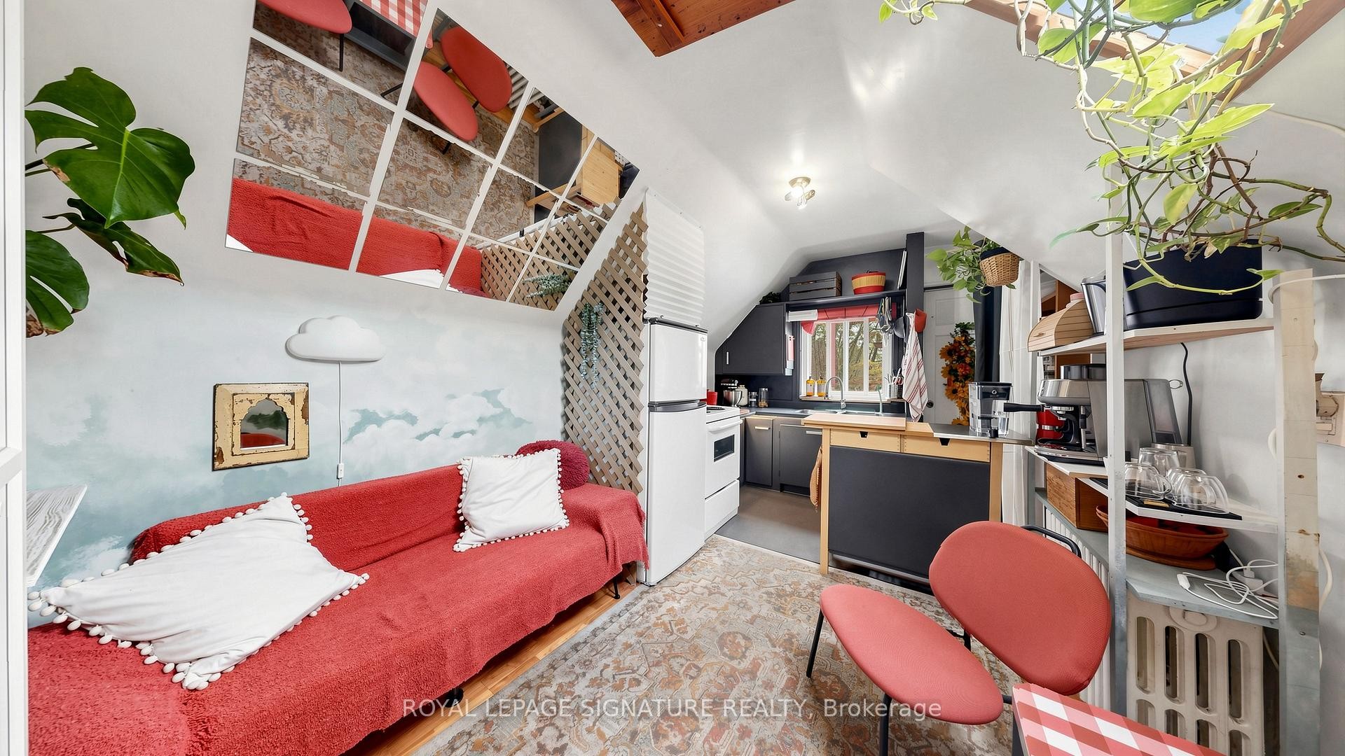 132 Marion Street, Toronto, ON - Indoor
