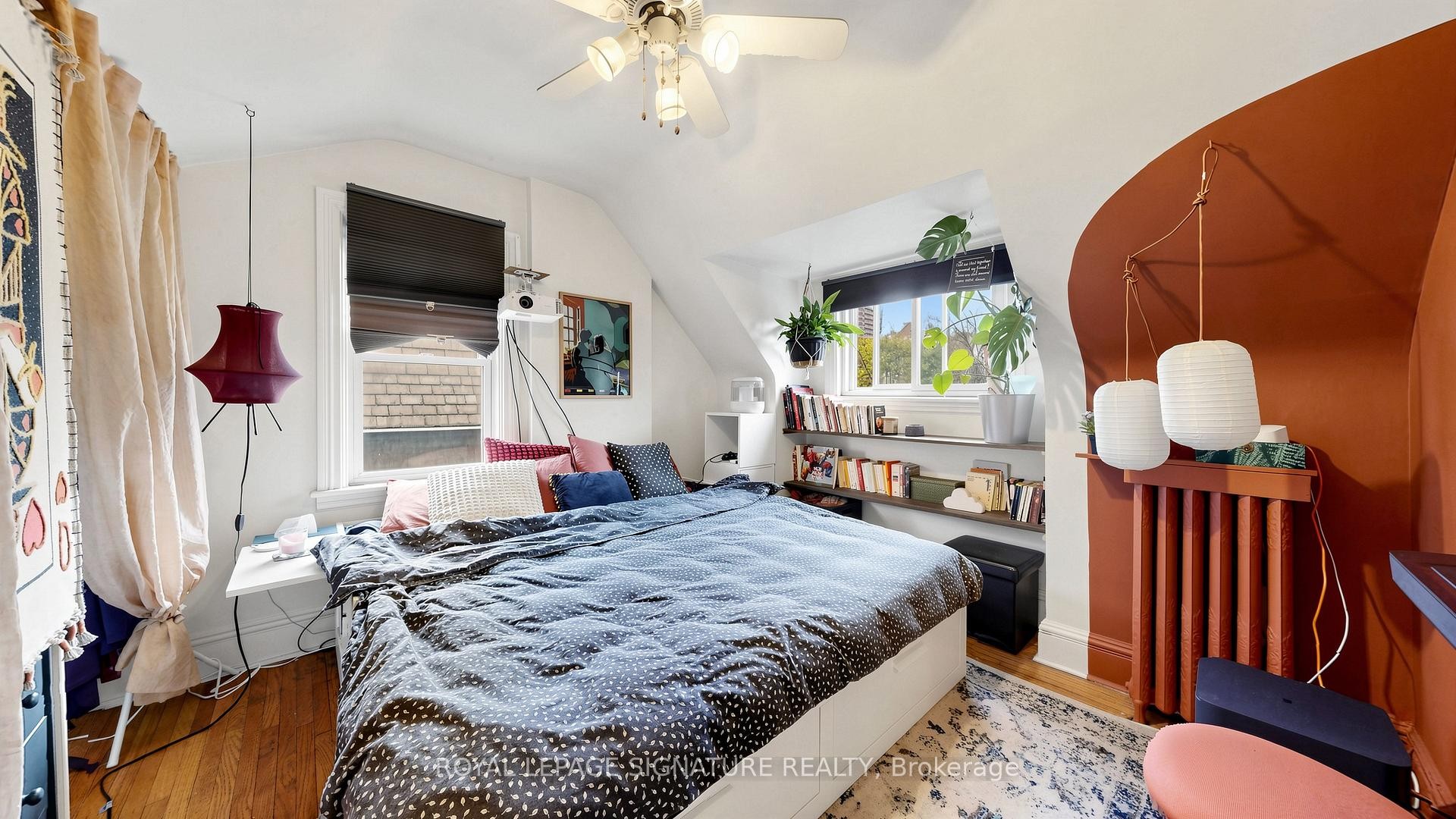 132 Marion Street, Toronto, ON - Indoor Photo Showing Bedroom