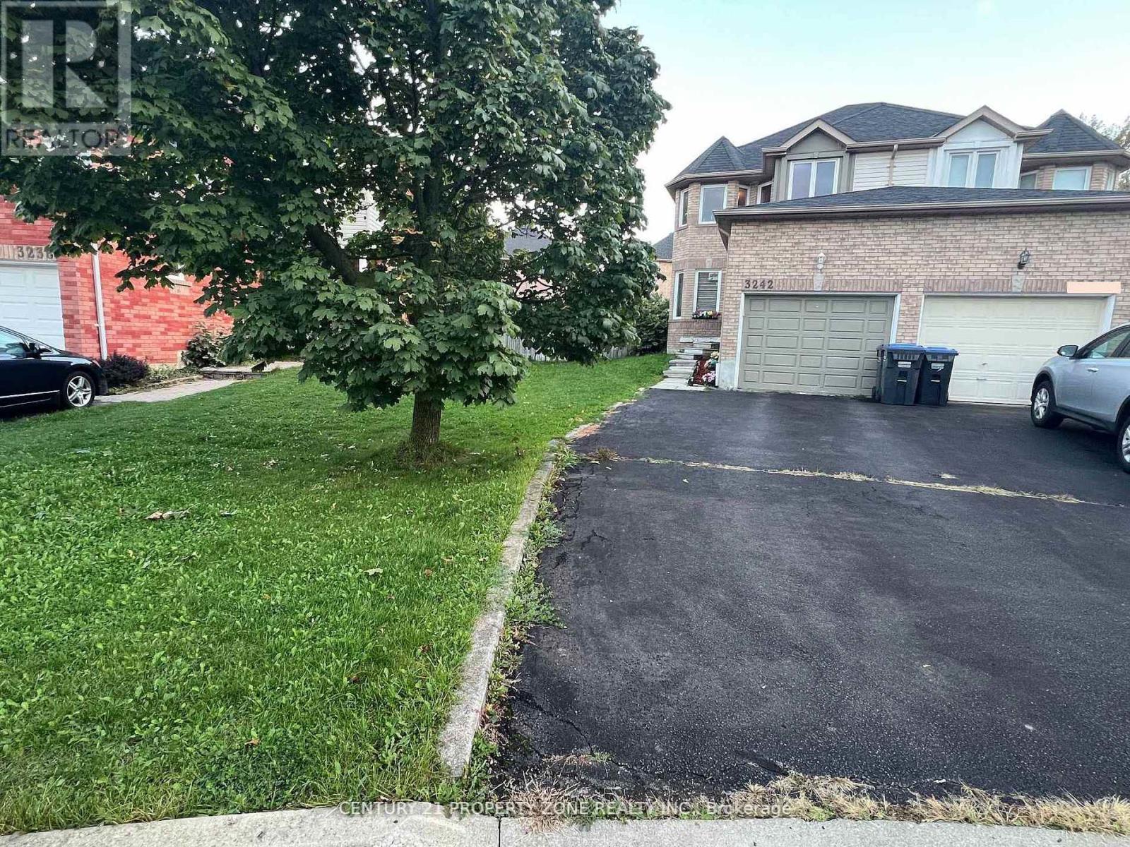3242 Tortola Court, Mississauga, ON - Outdoor