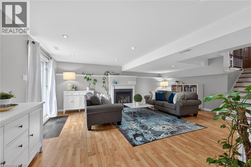 135 Independence Drive, Hamilton, ON - Indoor Photo Showing Living Room With Fireplace
